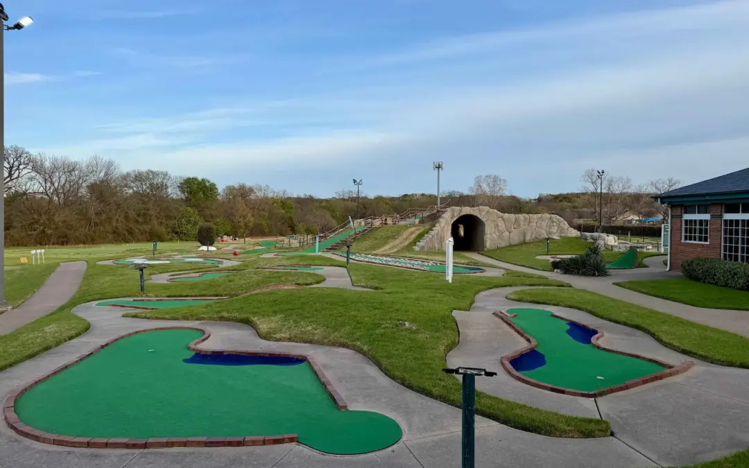 What Is the Best Mini Golf Course in Arlington?
